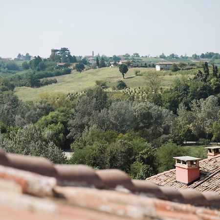 Vicolo Al Castello - Langhe E Monferrato Suites Costigliole d'Asti Exterior foto