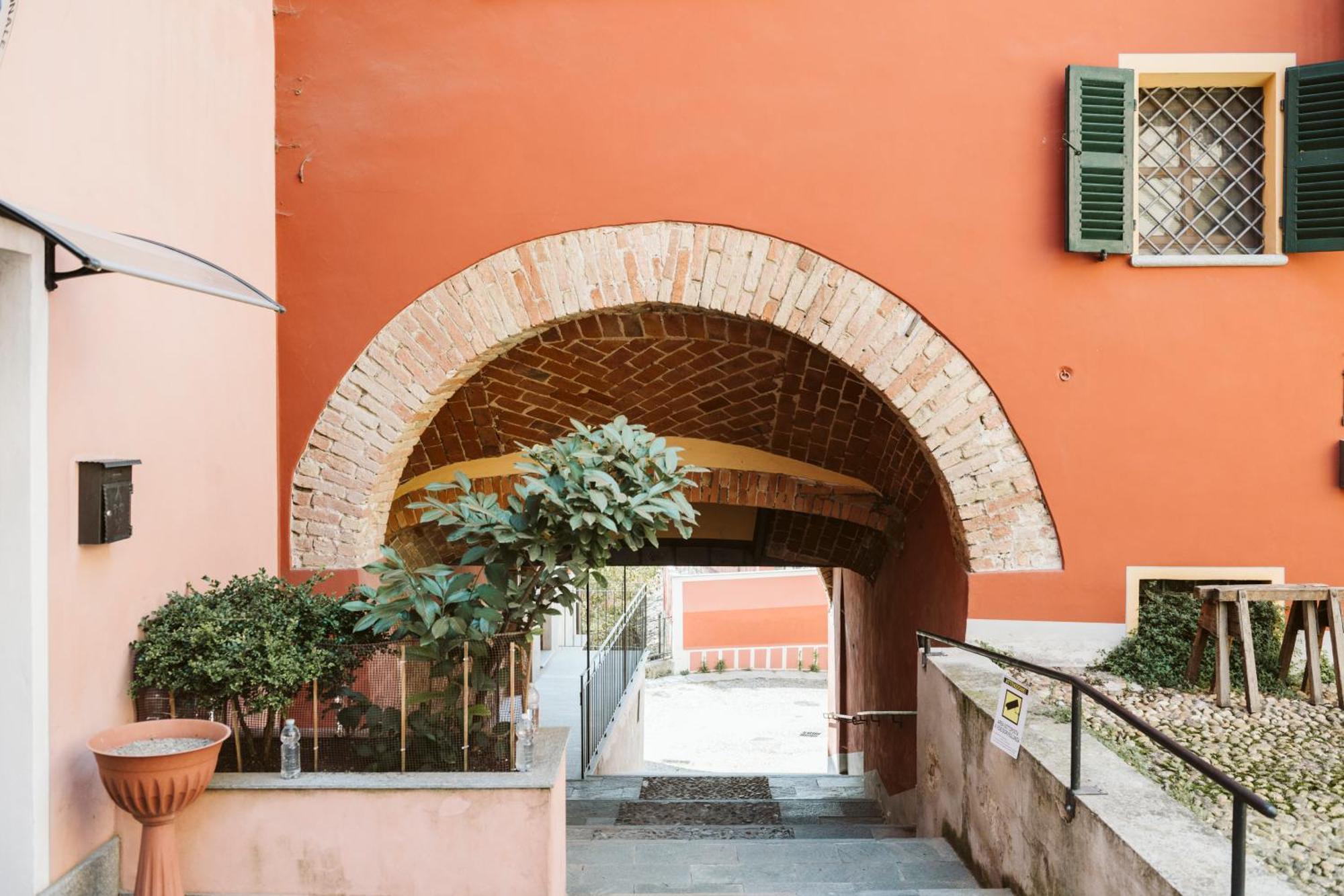 Vicolo Al Castello - Langhe E Monferrato Suites Costigliole d'Asti Exterior foto